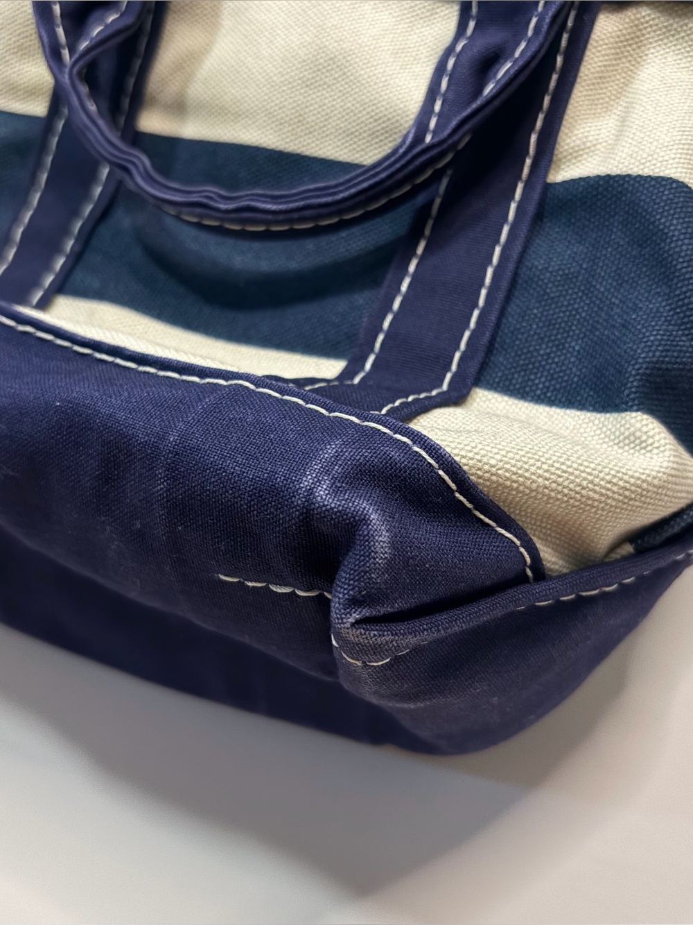 LL Bean Boat & Tote Mini Striped Navy Blue White Canvas VTG 1990s Zip Top - Picture 11 of 16